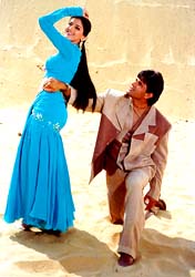 Sunil Shetty and Sonali Bendre